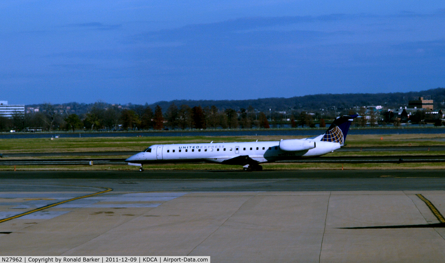 N27962, 1999 Embraer ERJ-145LR (EMB-145LR) C/N 145110, DCA, VA