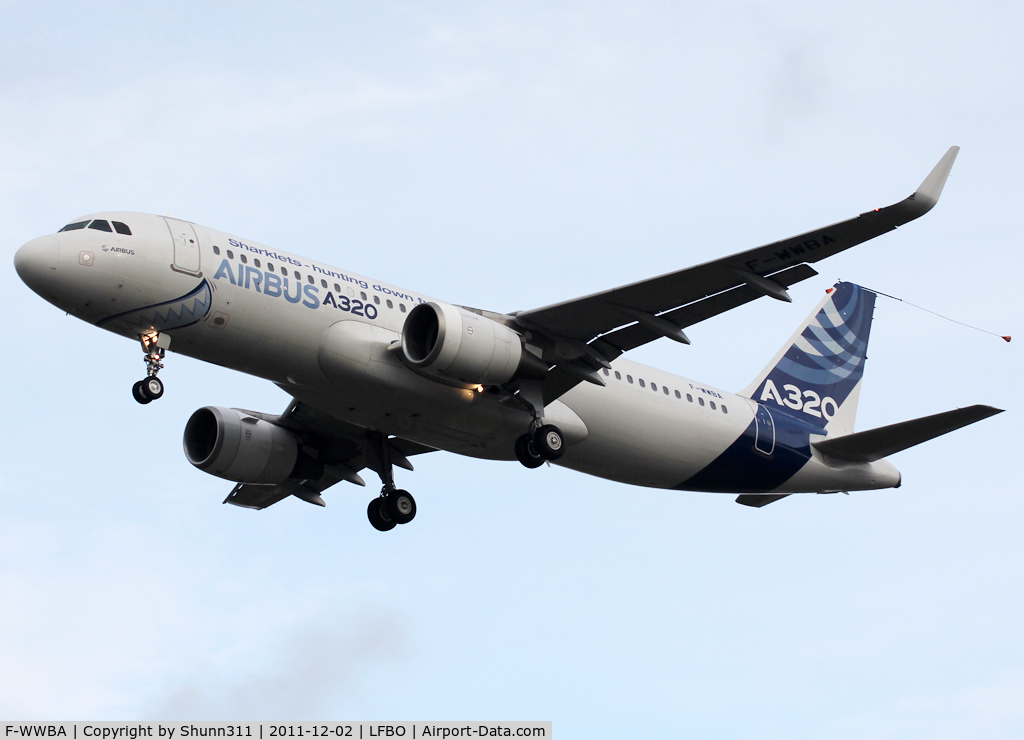 F-WWBA, 1987 Airbus A320-111 C/N 001, C/n 0001 - Testing for the first time the new sharklets