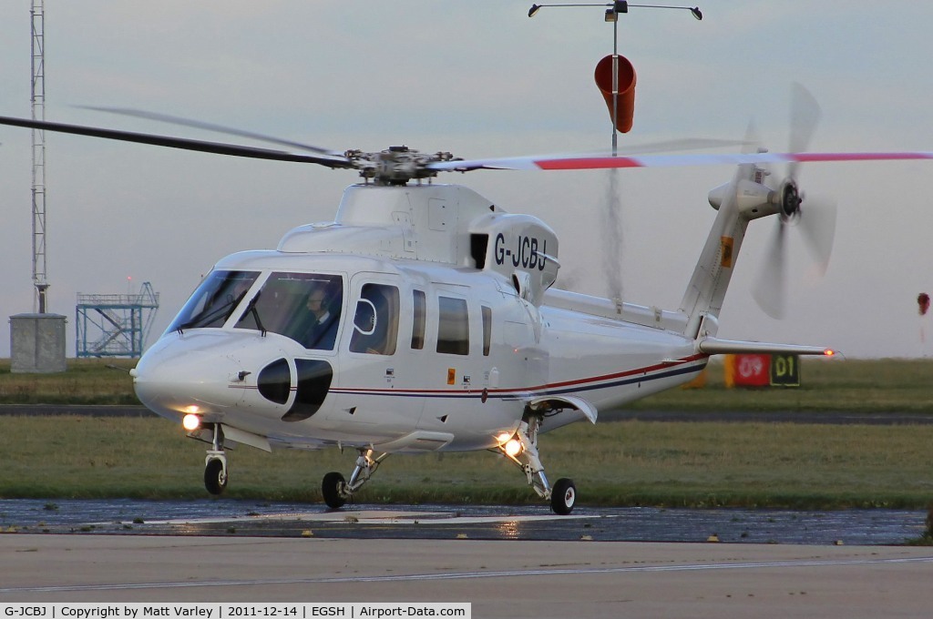 G-JCBJ, 1999 Sikorsky S-76C C/N 760502, Arriving at EGSH after the sun had set.