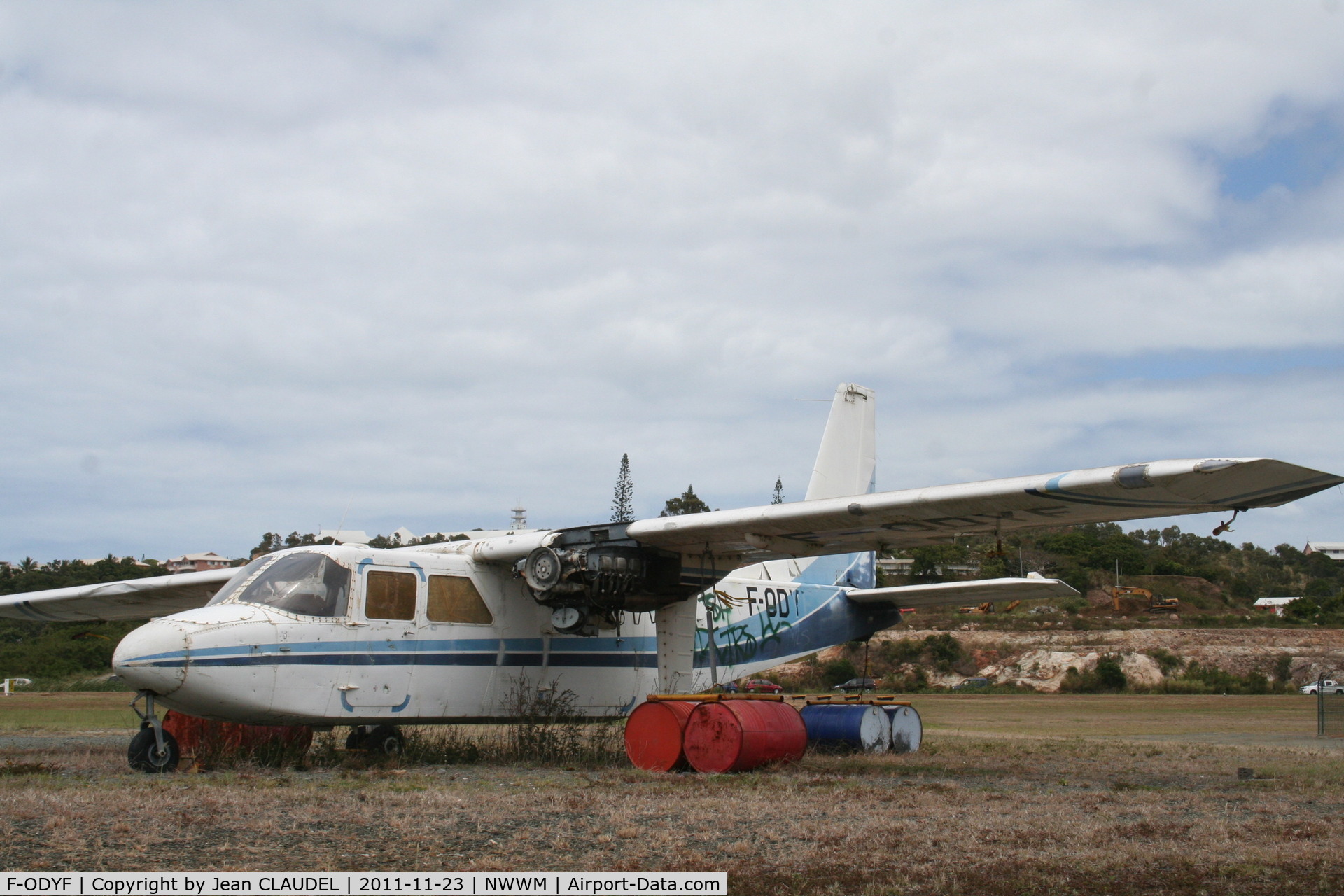 F-ODYF, 1972 Britten-Norman BN-2A-26 Islander C/N 309, In poor condition
already present in 2008