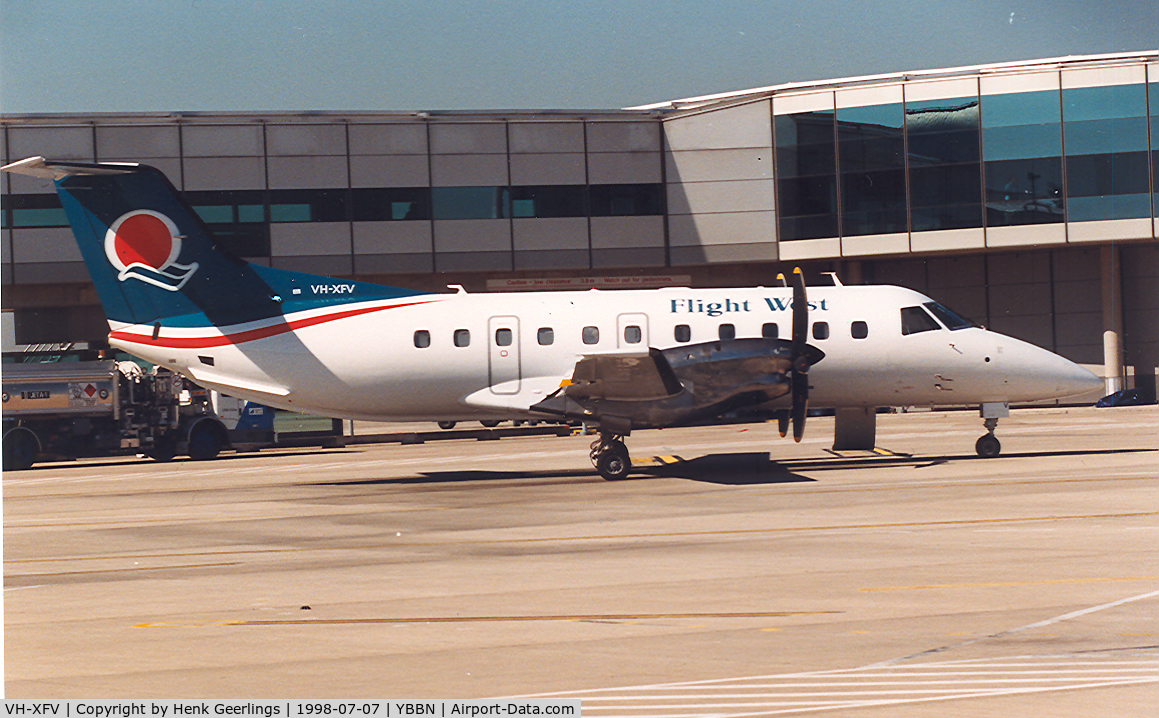 VH-XFV, 1990 Embraer EMB-120ER Brasilia C/N 120208, Flight West