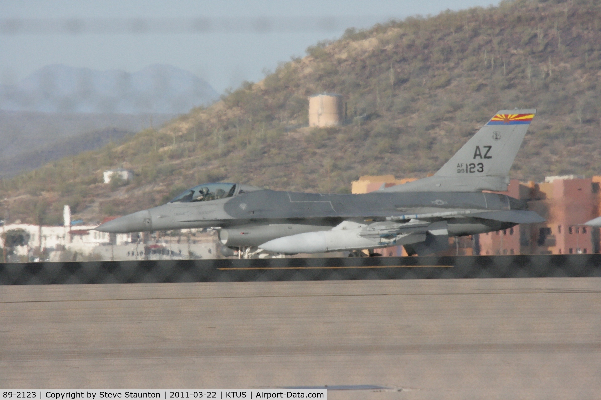 89-2123, General Dynamics F-16C C/N 1C-276, Taken at Tucson International Airport, in March 2011 whilst on an Aeroprint Aviation tour