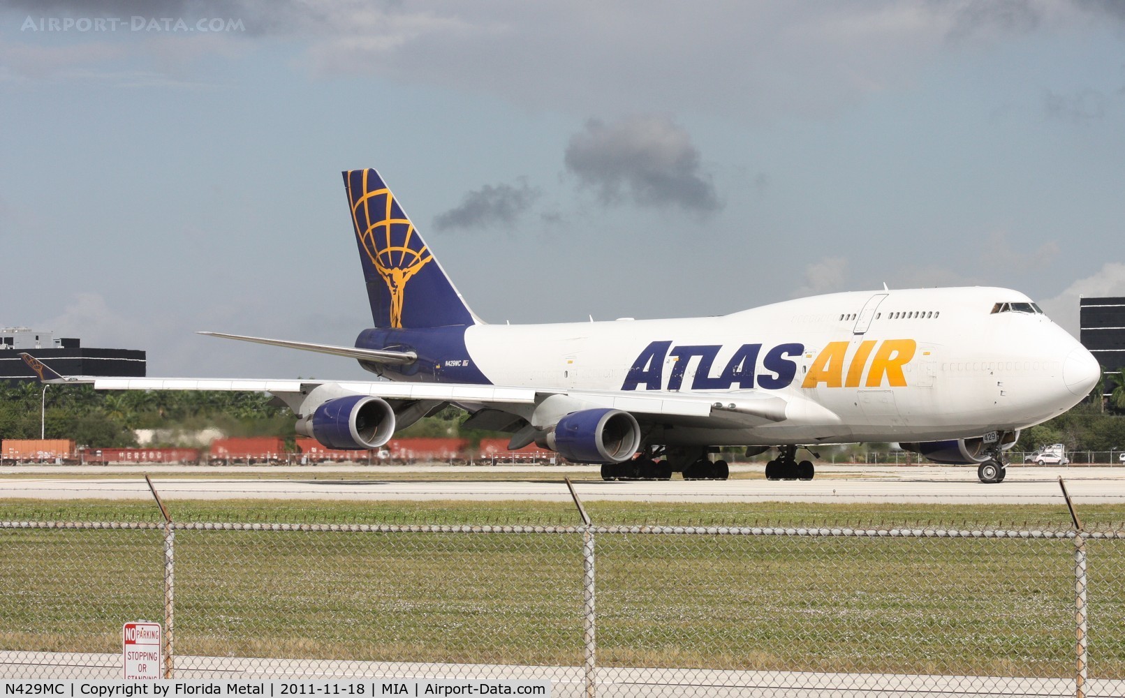 N429MC, 1990 Boeing 747-481 C/N 24833, After waiting for an ATR to land, the Atlas 747 was cleared to depart Runway 9