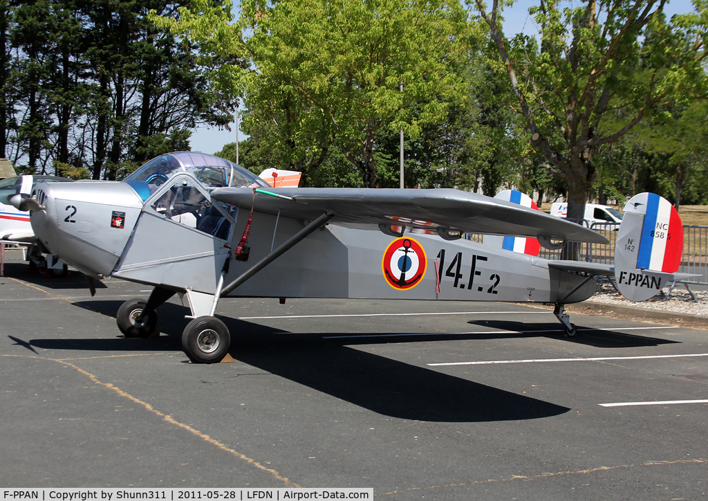 F-PPAN, Nord NC-858S C/N 142, Used as a static aircraft during Rochefort Open Day 2011...