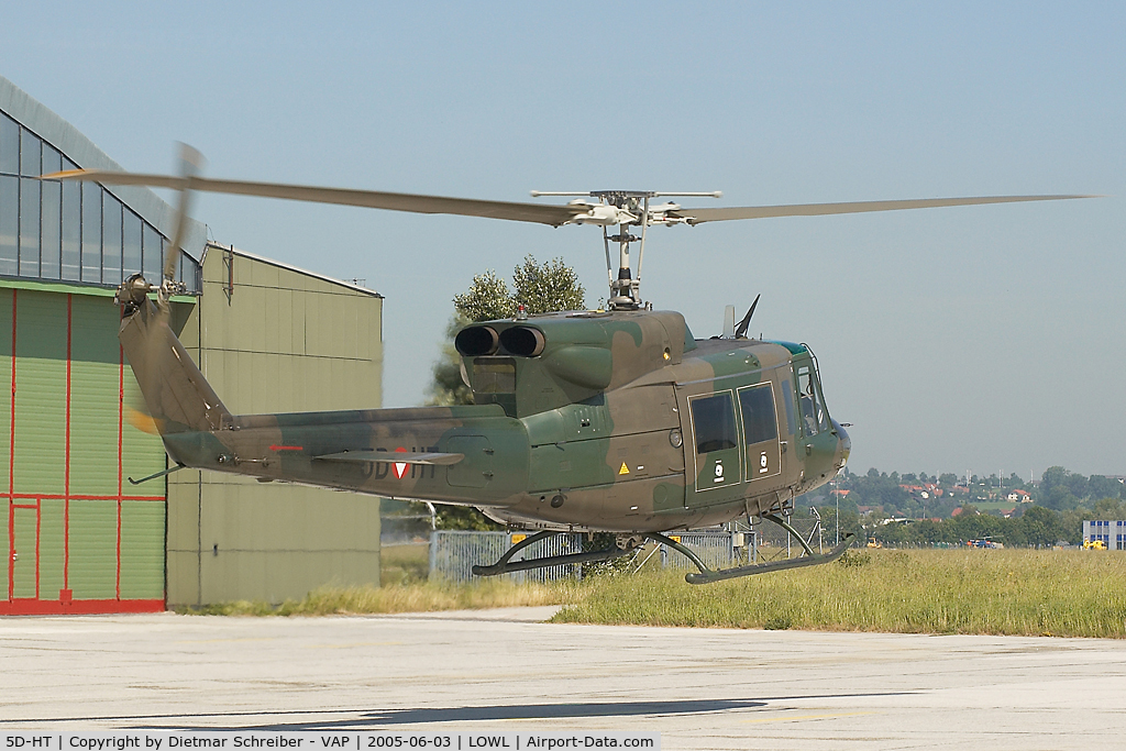 5D-HT, Agusta AB-212 C/N 5616, Austrian Air Force Bell 212