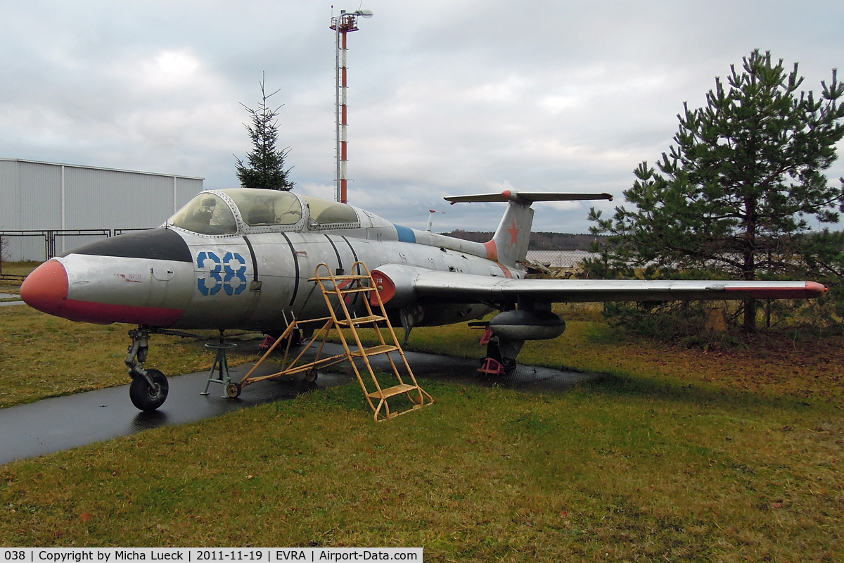 038, Aero L-29 Delfin C/N Not found 038, At the Aviomuzejs, Riga