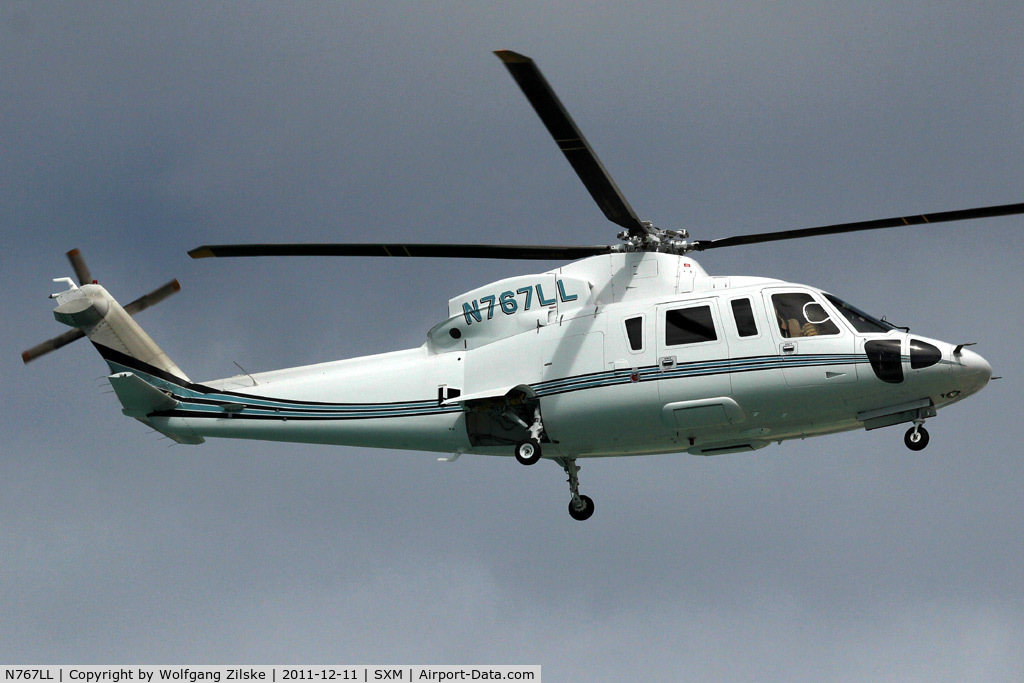 N767LL, 2003 Sikorsky S-76C C/N 760553, visitor