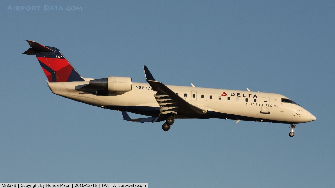 N8837B, 2003 Bombardier CRJ-200 (CL-600-2B19) C/N 7837, Pinnacle CRJ-200