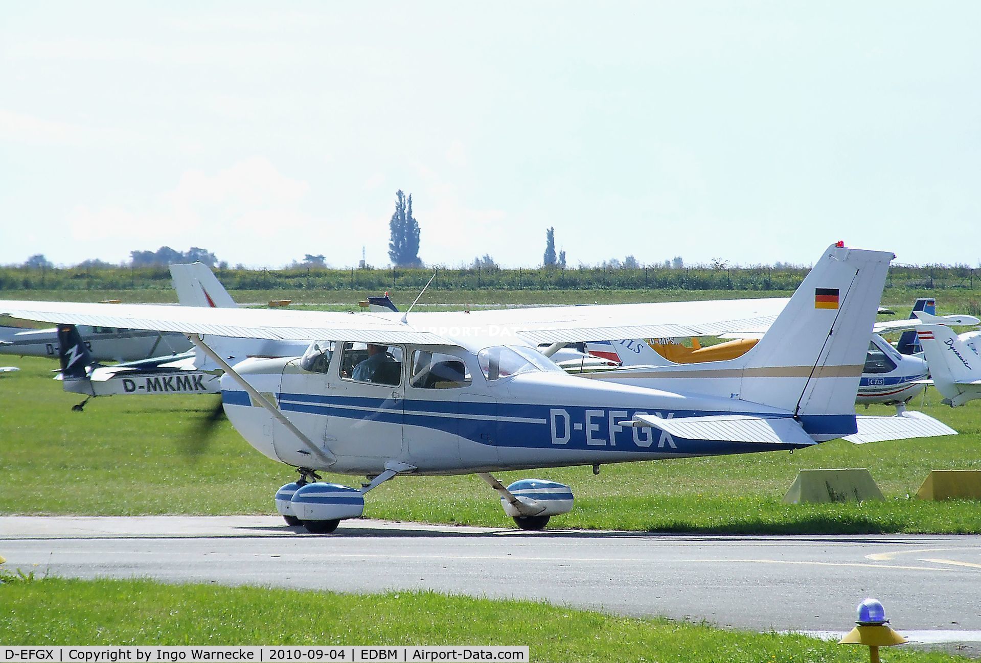 D-EFGX, Reims F172N Skyhawk Skyhawk C/N F17201793, Cessna 172 at the 2010 Air Magdeburg