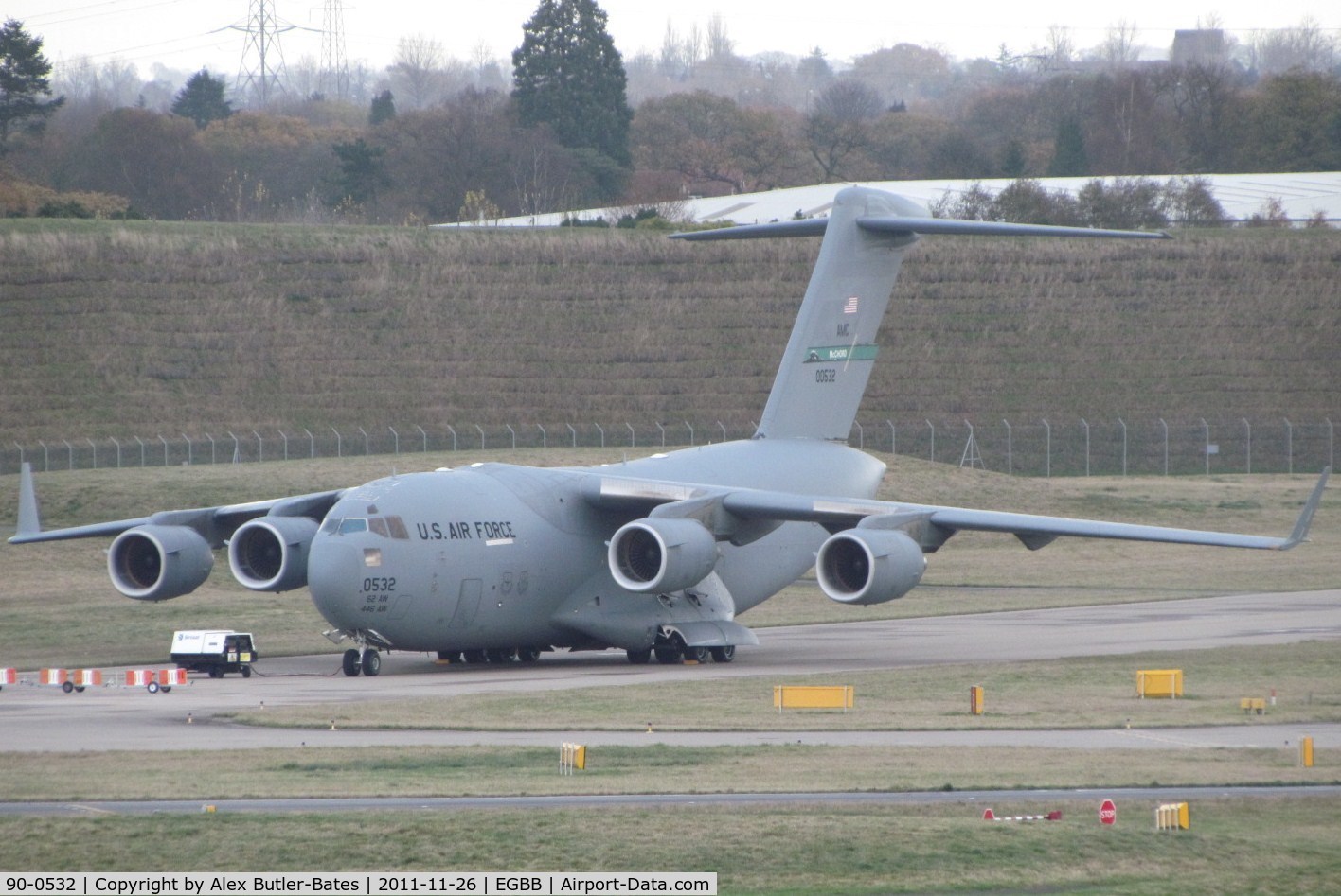 90-0532, 1990 McDonnell Douglas C-17A Globemaster III C/N P-7, Diverted in from Mildenhall.