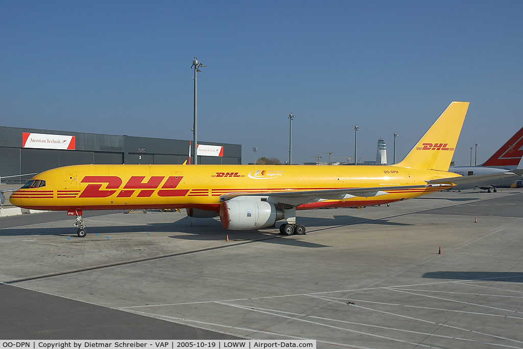 OO-DPN, 1986 Boeing 757-236/SF C/N 23533, European Air Transport Boeing 757-200 in DHL colors