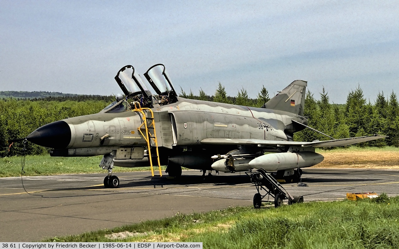 38 61, 1972 McDonnell Douglas F-4F Phantom II C/N 4776, transient at Fliegerhorst Pferdsfeld