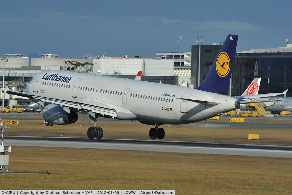 D-AIRU, 1997 Airbus A321-131 C/N 692, Lufthansa Airbus 321