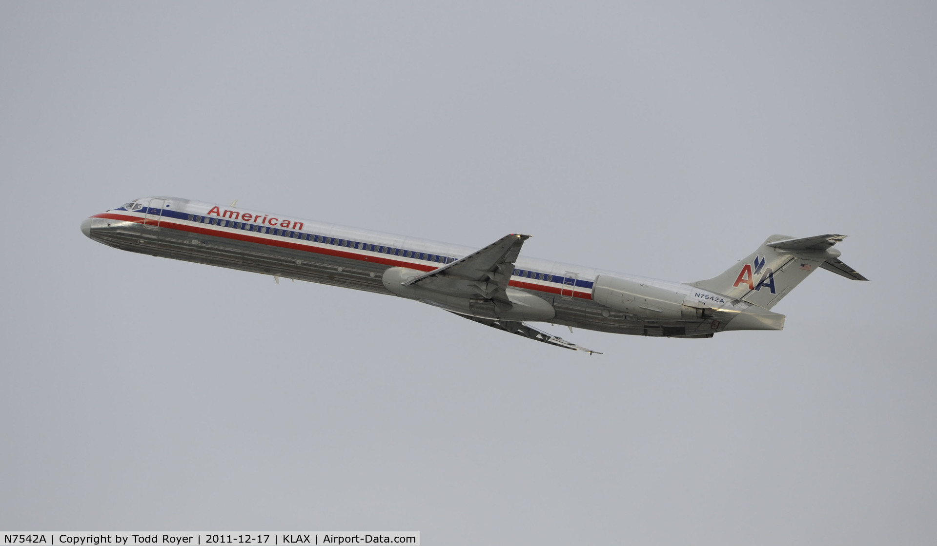 N7542A, 1990 McDonnell Douglas MD-82 (DC-9-82) C/N 49996, Departing LAX