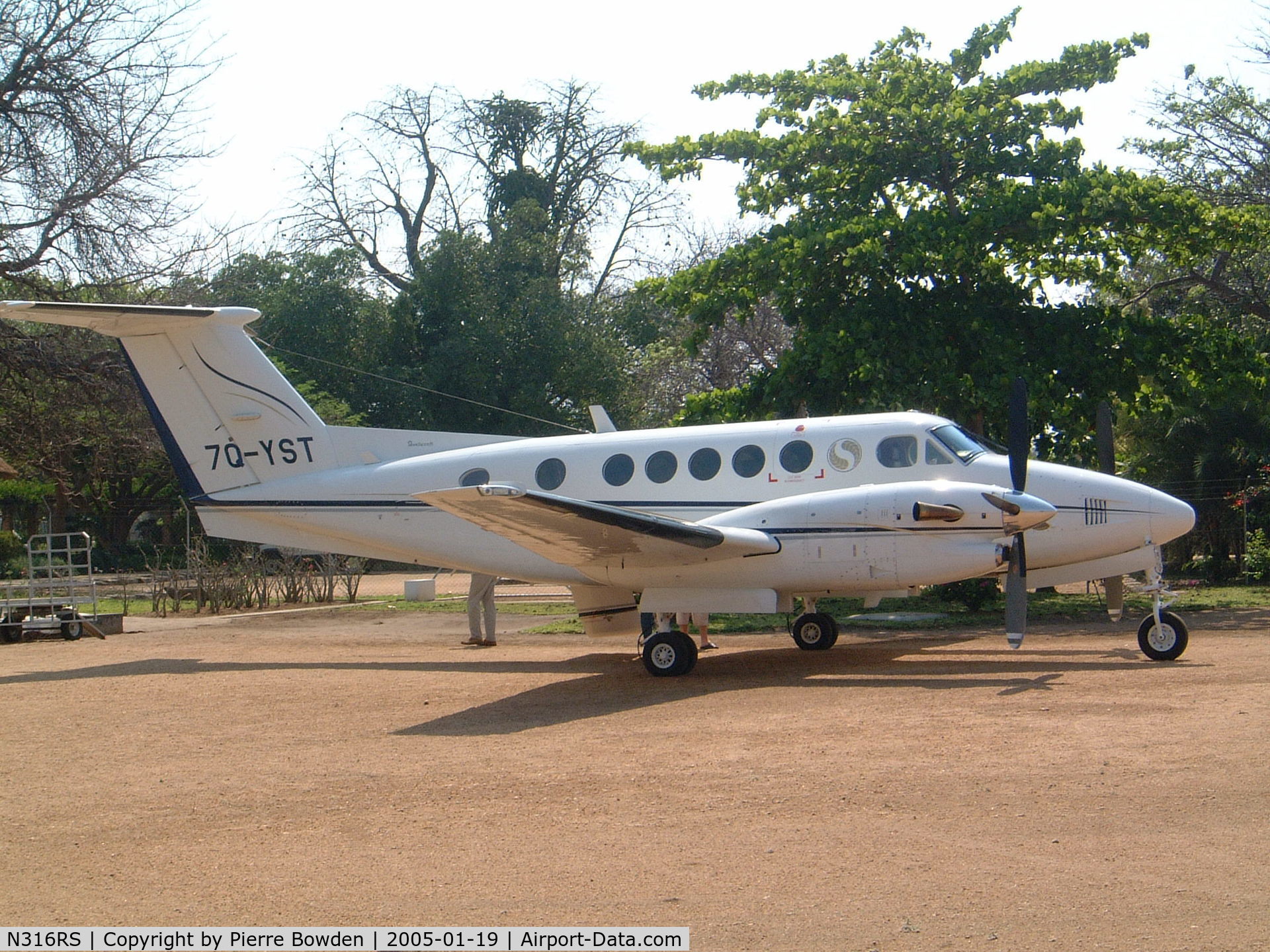 N316RS, 1987 Beech 300 C/N FA-139, N316RS / 7Q-YST when it was still based in Malawi, Africa