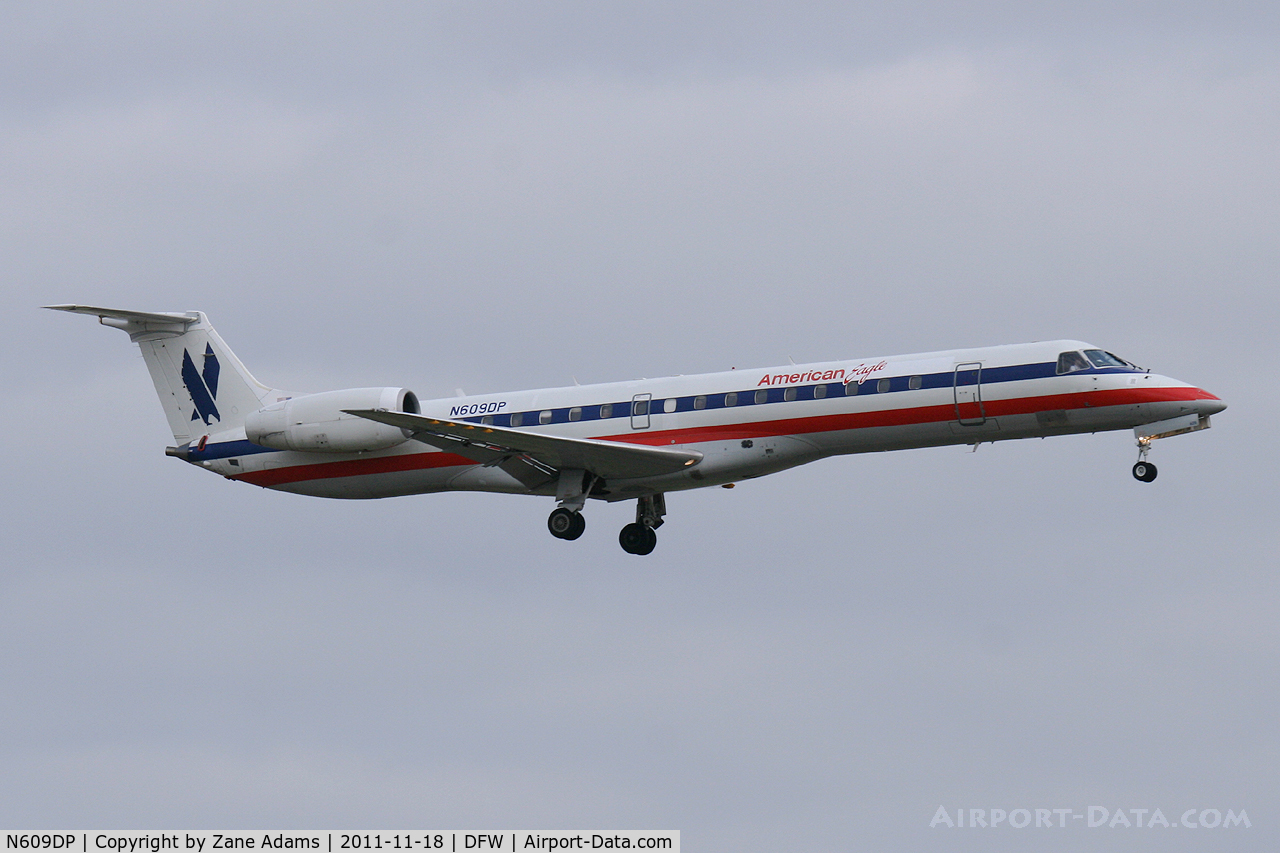 N609DP, 1998 Embraer ERJ-145LR (EMB-145LR) C/N 145069, American Eagle at DFW Airport
