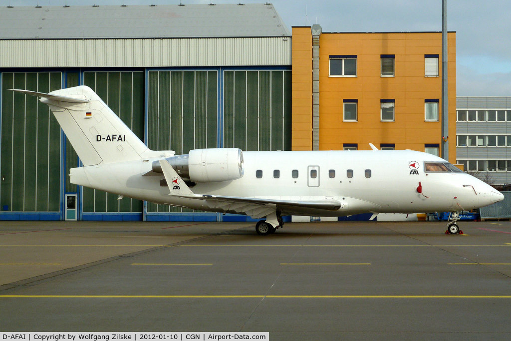 D-AFAI, 1998 Bombardier Challenger 604 (CL-600-2B16) C/N 5366, visitor