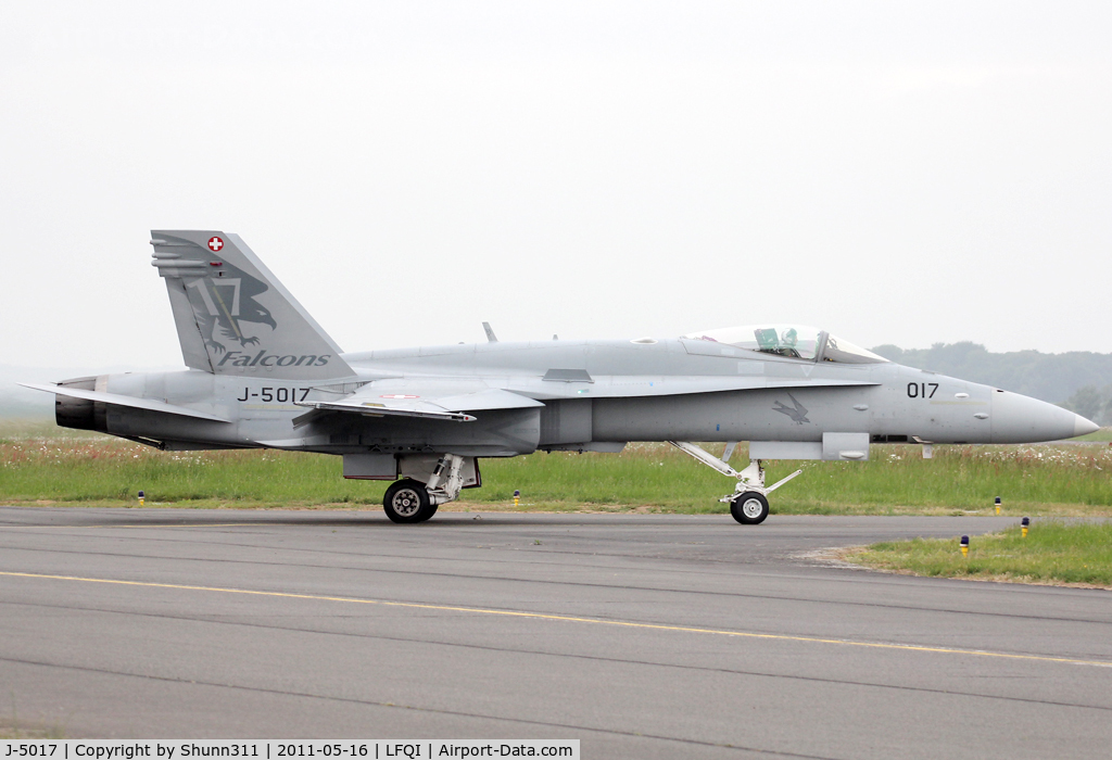 J-5017, McDonnell Douglas F/A-18C Hornet C/N 1365/SFC017, Lining up rwy for departure with special markings... Participant of the NATO Tiger Meet 2011...