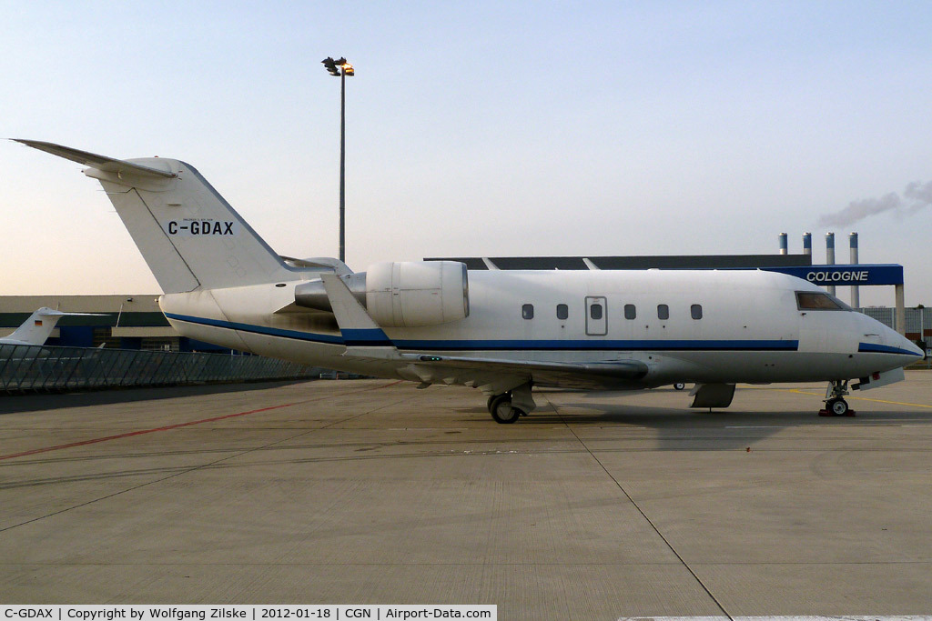 C-GDAX, 1986 Canadair Challenger 601 (CL-600-2A12) C/N 3059, visitor