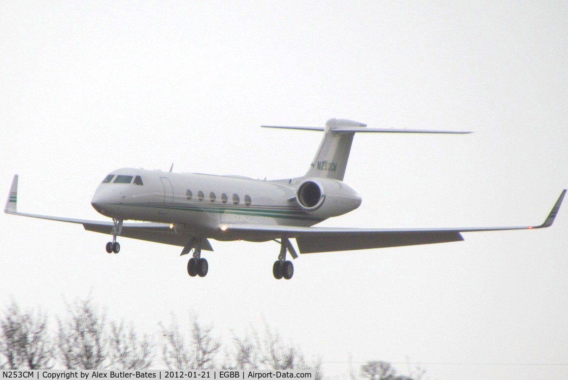 N253CM, 2000 Gulfstream Aerospace G-V C/N 610, 