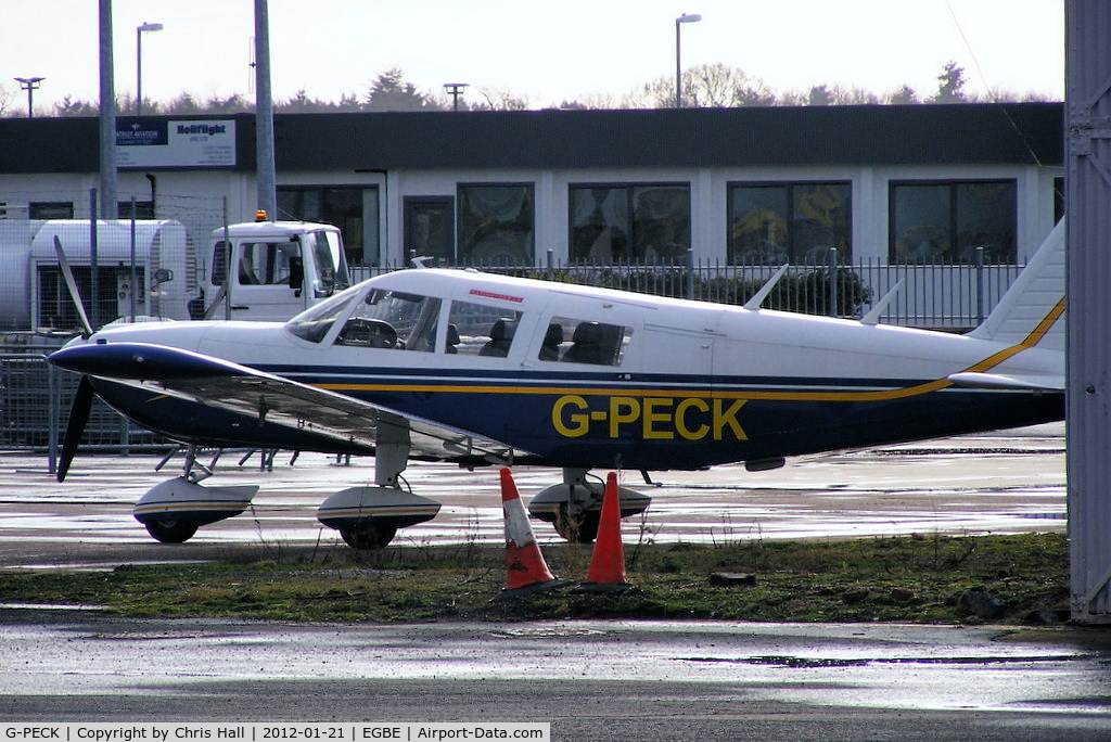 G-PECK, 1970 Piper PA-32-300 Cherokee Six C/N 32-7140008, privately owned