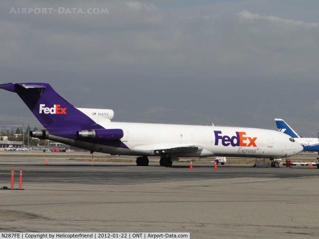 N287FE, 1979 Boeing 727-2D4 F C/N 21849, Parked in the overload area waiting to be called upon
