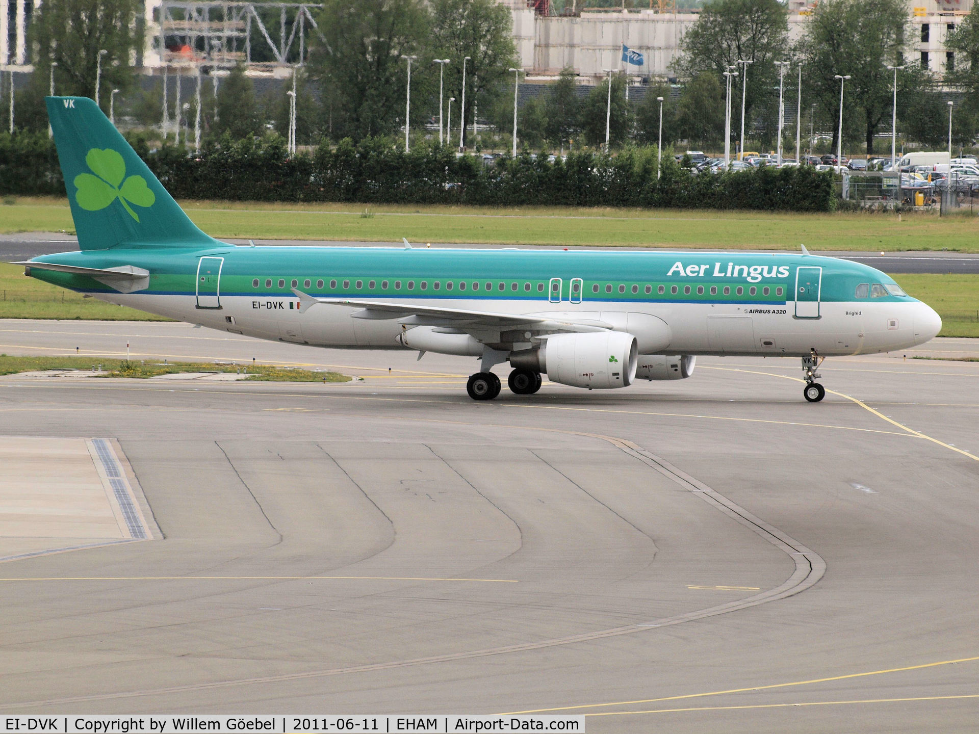 EI-DVK, 2011 Airbus A320-214 C/N 4572, Taxi to the gate of Amsterdam Airport