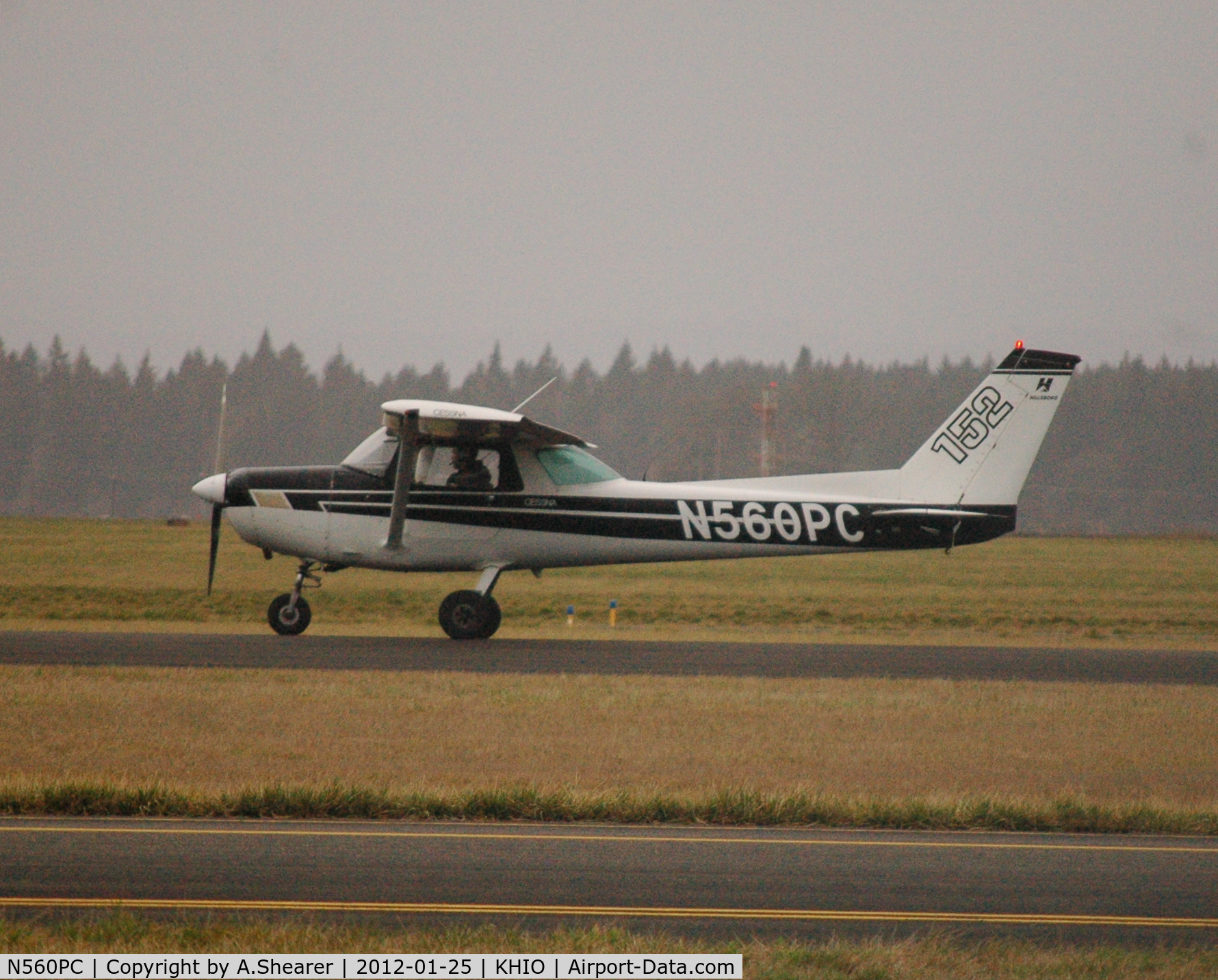 N560PC, 1978 Cessna 152 C/N 15281915, Cessna 152 taking off