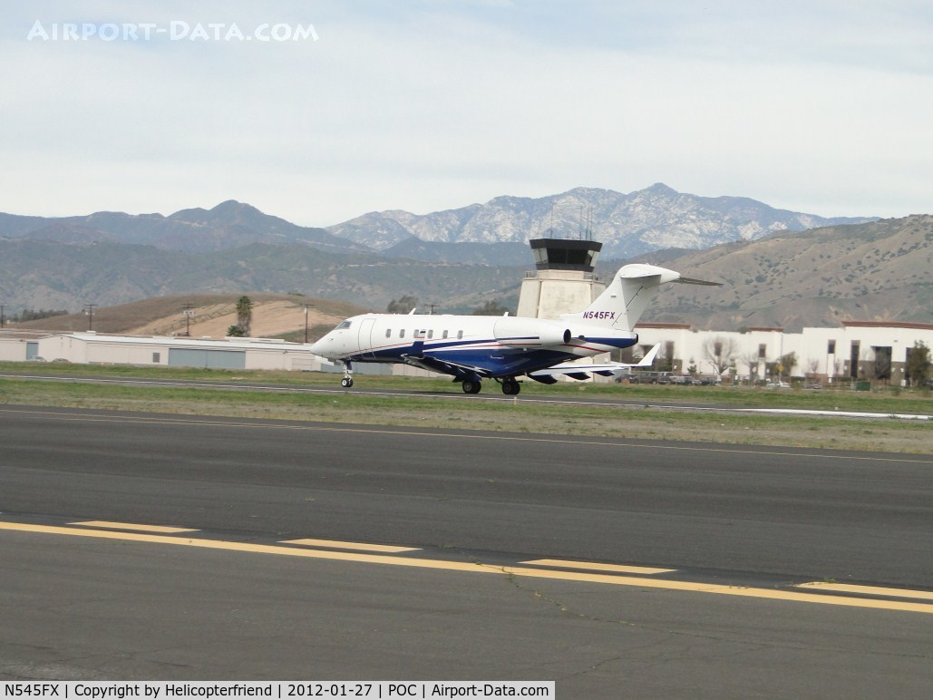 N545FX, 2010 Bombardier Challenger 300 (BD-100-1A10) C/N 20302, Gathering take off speed