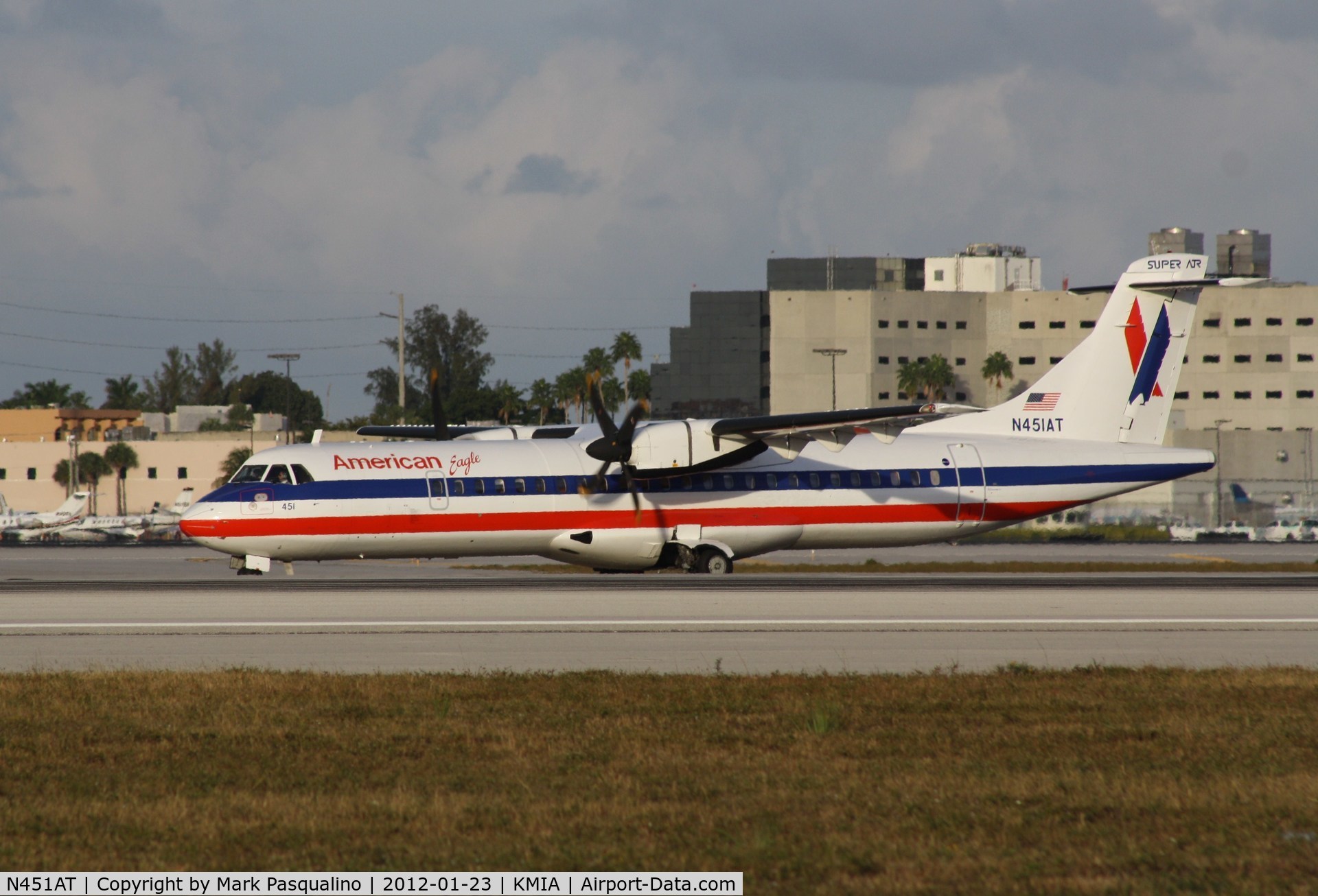N451AT, 1995 ATR 72-212 C/N 451, ATR-72-212