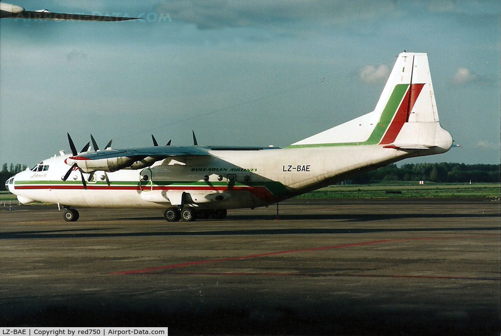 LZ-BAE, 1963 Antonov An-12BP C/N 402001, Photograph by Edwin van Opstal with permission. Scanned from a color print.