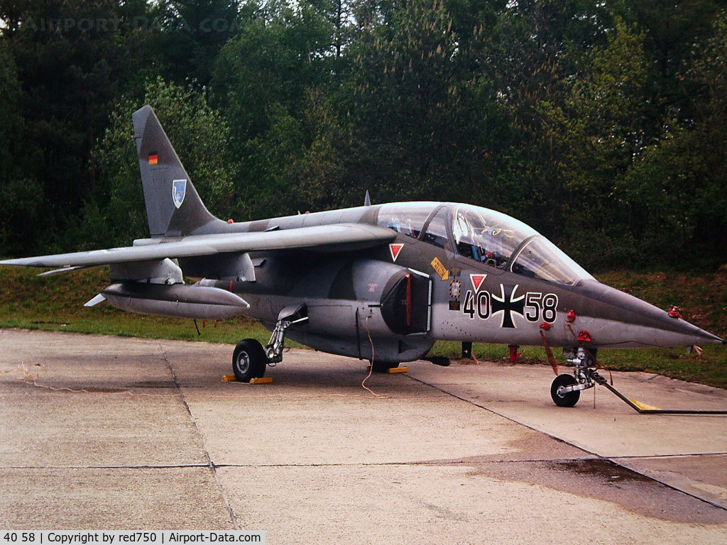 40 58, Dassault-Dornier Alpha Jet A C/N 0058, Photograph by Edwin van Opstal with permission. Scanned from a color slide.