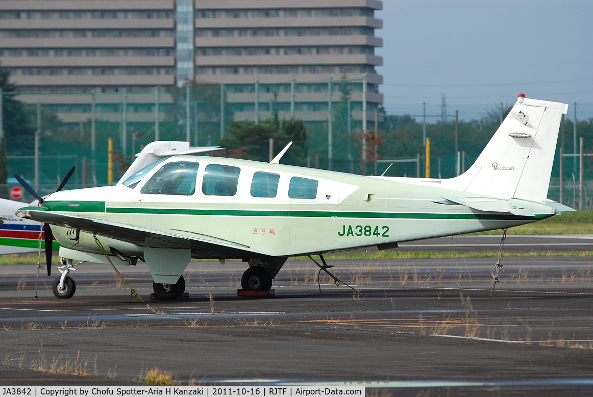 JA3842, 1979 Beech A36 Bonanza 36 C/N E-1566, NikonD40+TAMRON SP AF 70-200mm F/2.8 Di LD [IF]