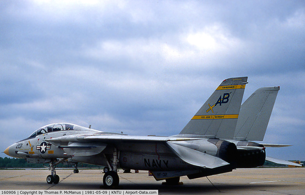160906, Grumman F-14A Tomcat C/N 235, A/C an F-14A 
