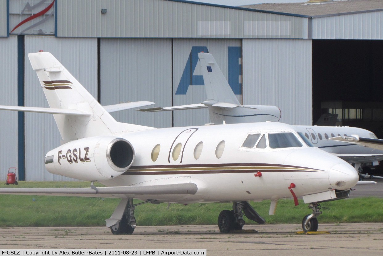 F-GSLZ, 1986 Dassault Falcon 100 C/N 208, 