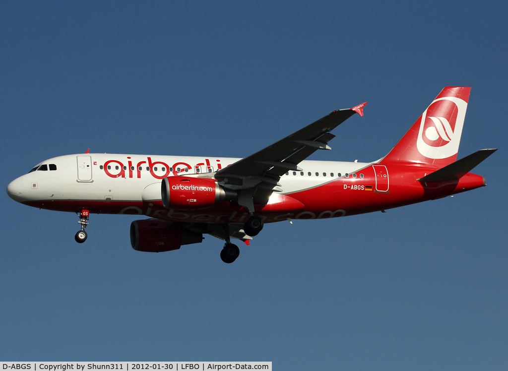 D-ABGS, 2009 Airbus A319-112 C/N 3865, Landing rwy 32L