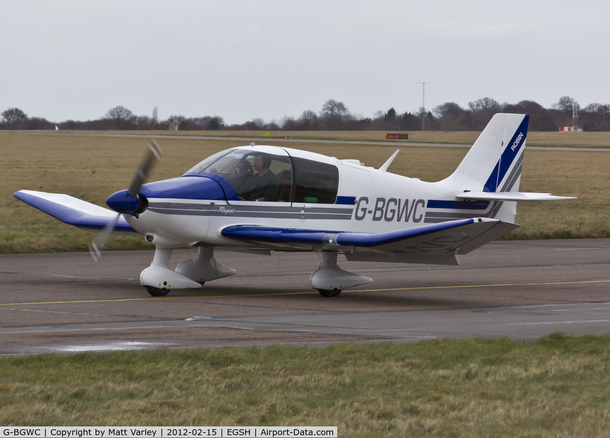 G-BGWC, 1979 Robin DR-400-180 Regent Regent C/N 1420, Arriving at SaxonAir.