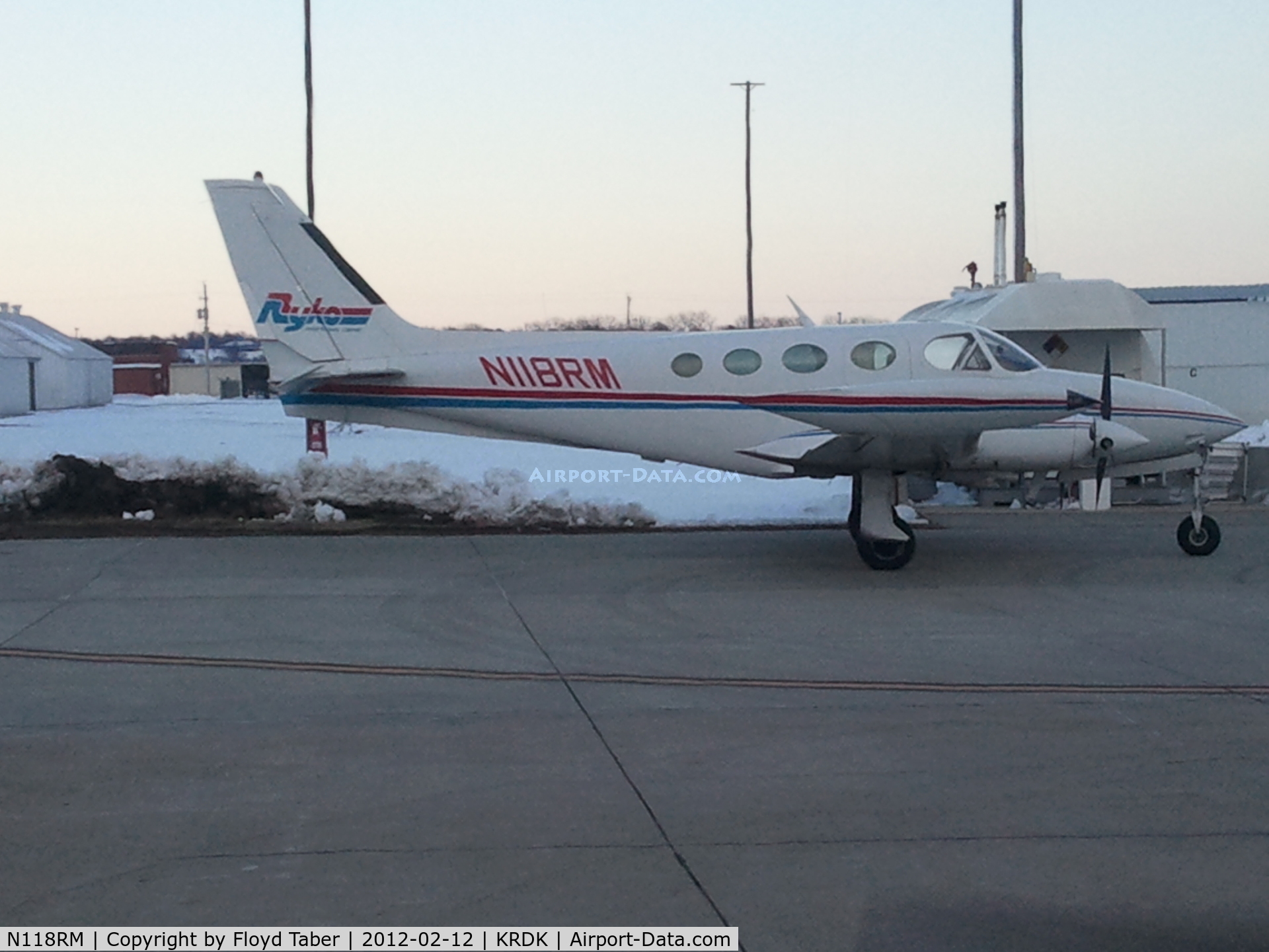 N118RM, Cessna 340A C/N 340A0290, Just finished fueling