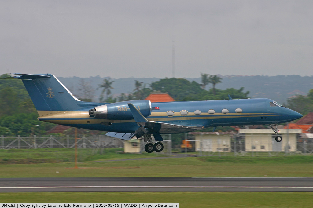 9M-ISJ, 1989 Gulfstream IVSP C/N 1106, HM Sultan Iskandar of Johore