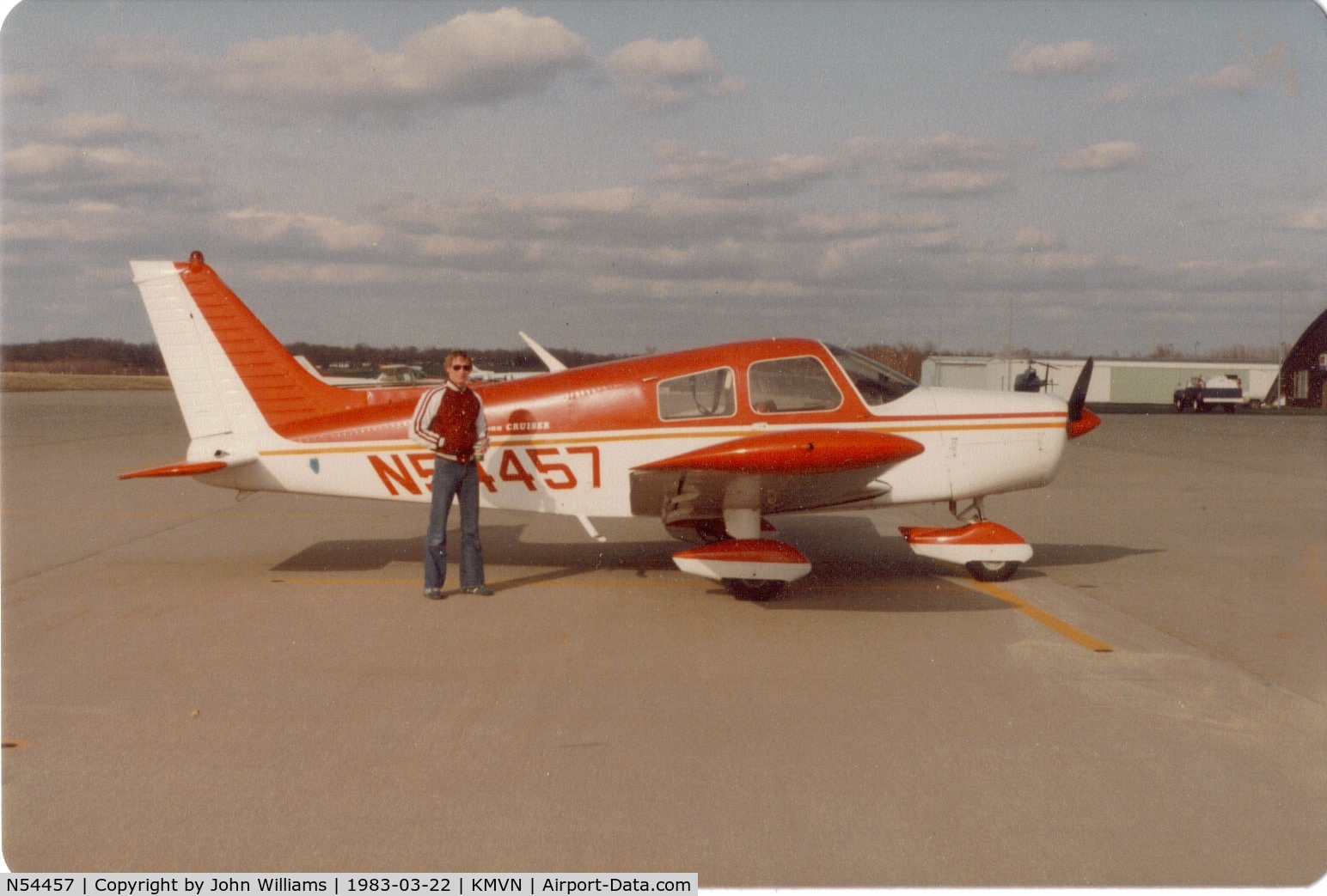 N54457, 1973 Piper PA-28-140 C/N 28-7425138, Taken at Mount Vernon, IL 3/22/83 when N54457 was owned by Aeroflite, Inc. Marion, IL.  $29.50 an hour.  What a deal!
