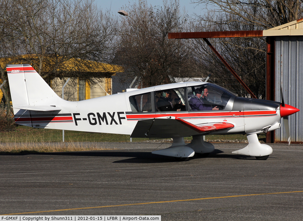 F-GMXF, Robin DR-400-180 Regent C/N 2218, Parked...