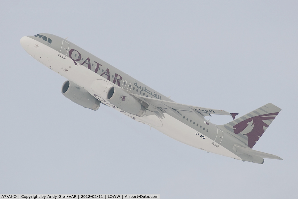 A7-AHO, 2011 Airbus A320-232 C/N 4810, Qatar Airways A320