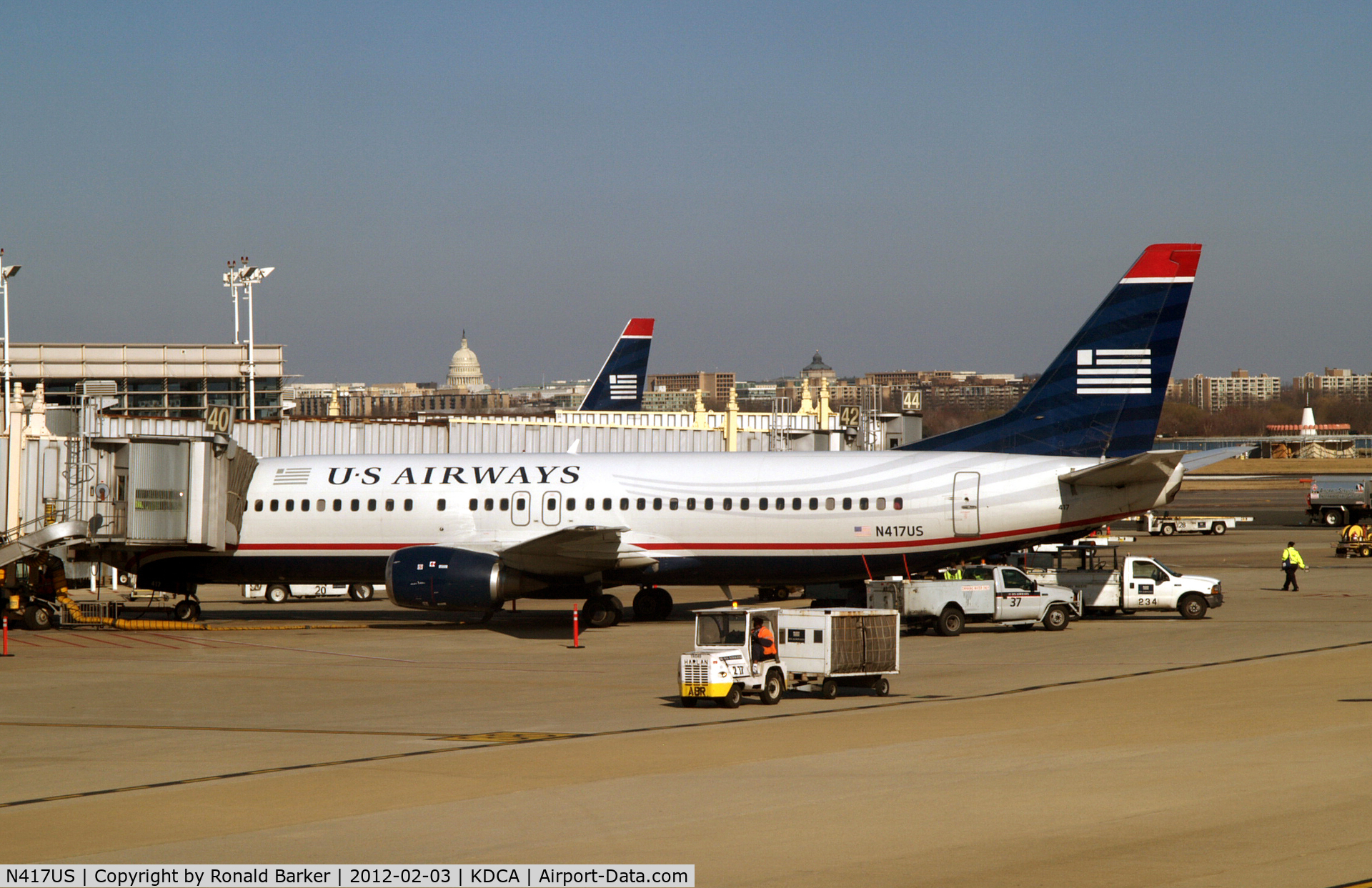 N417US, 1989 Boeing 737-401 C/N 23984, DCA, VA