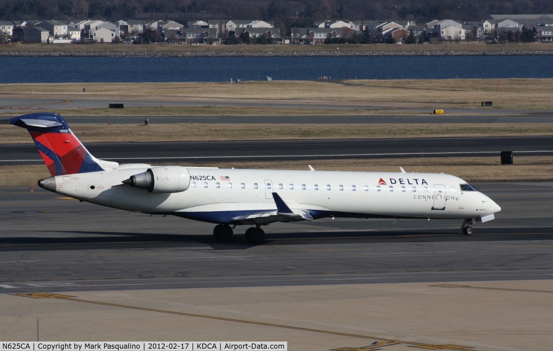 N625CA, 2003 Bombardier CRJ-700 (CL-600-2C10) Regional Jet C/N 10113, CL-600-2C10