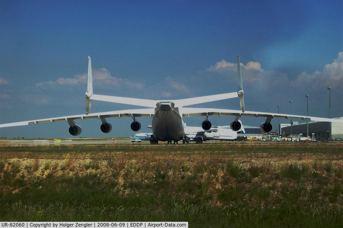 UR-82060, 1988 Antonov An-225 Mriya C/N 19530503763, The world´s biggest (aircraft-) tail.....