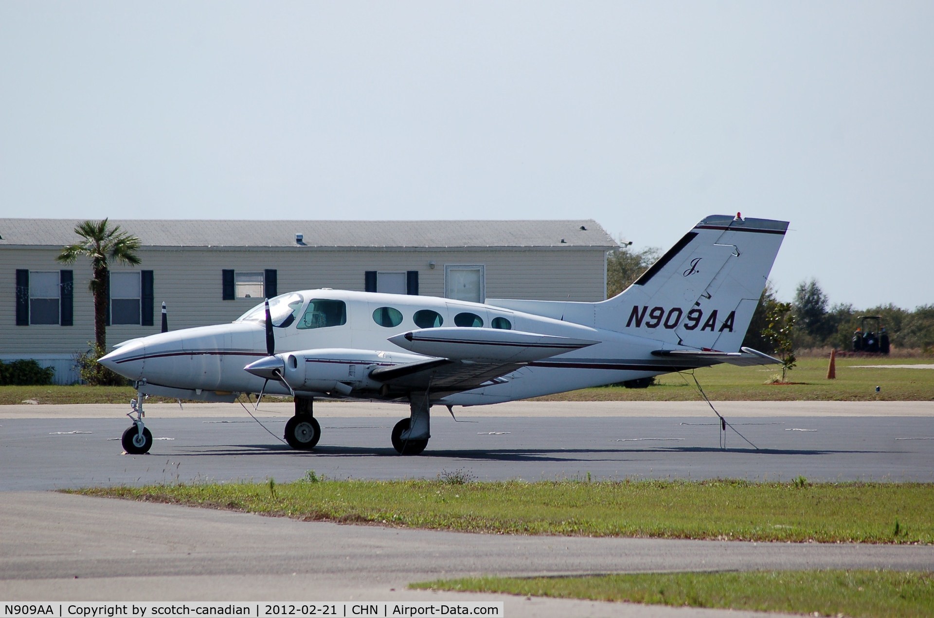 N909AA, 1968 Cessna 401 C/N 401-0227, 1968 Cessna 401 N909AA at Wauchula Municipal Airport, Wauchula, FL