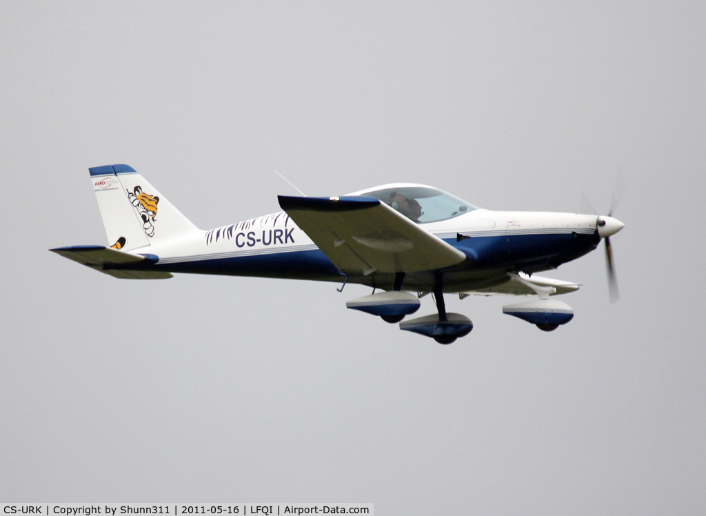 CS-URK, 2012 Czech Sport PS-28 Cruiser C/N C0445, Passing above rwy during one day of the Tiger Meet 2011 exercice...