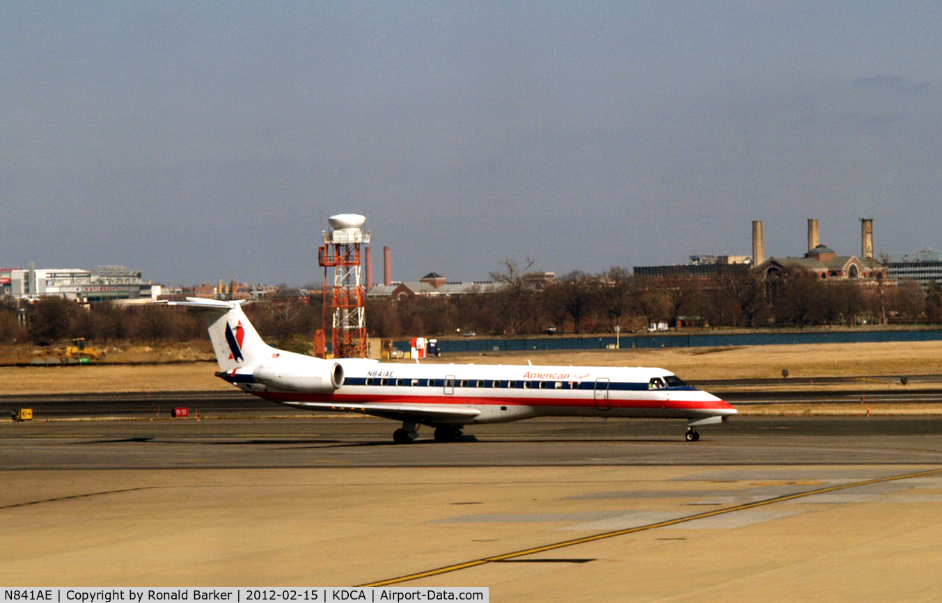 N841AE, 2002 Embraer ERJ-140LR (EMB-135KL) C/N 145667, Taxi DCA, VA