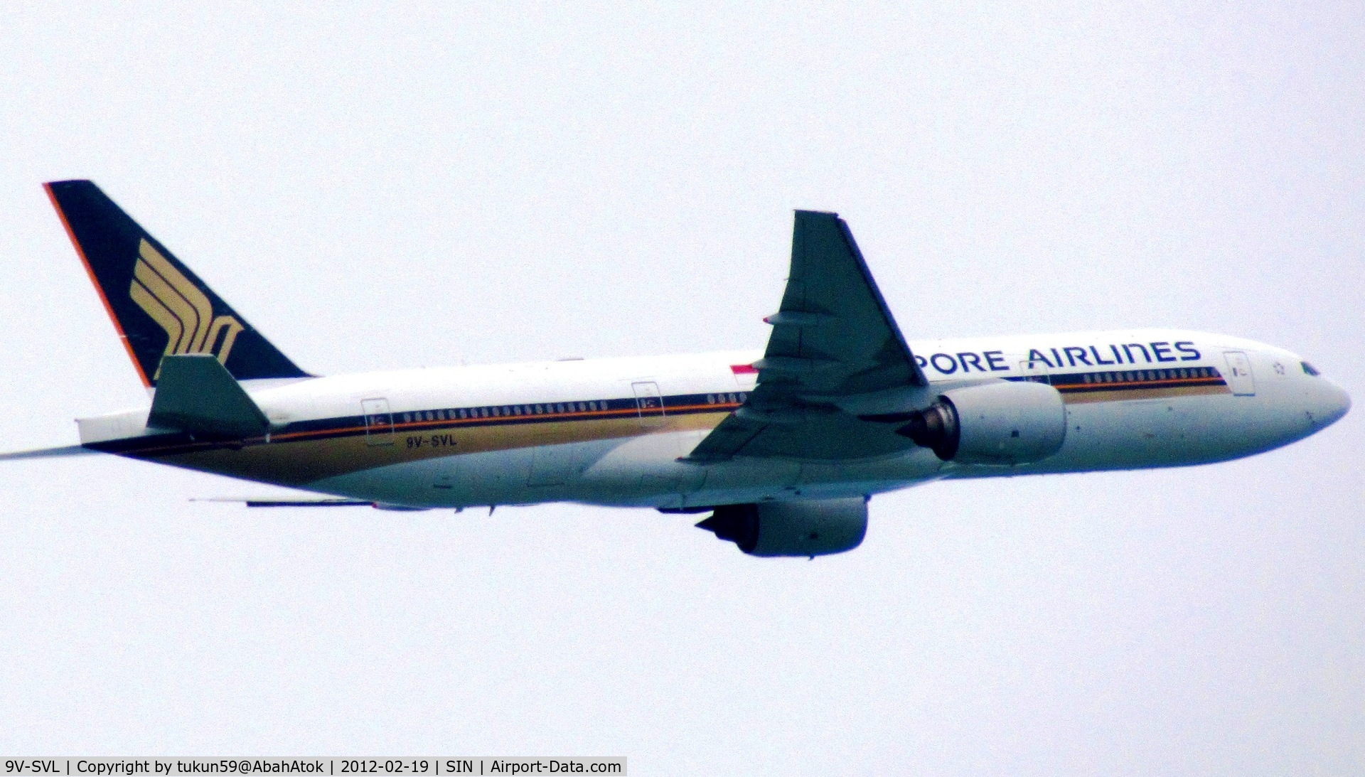 9V-SVL, 2002 Boeing 777-212/ER C/N 32336, Singapore Airlines
