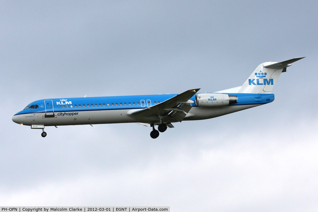 PH-OFN, 1993 Fokker 100 (F-28-0100) C/N 11477, Fokker 100 on approach to Runway 25 at Newcastle Airport, March 2012.